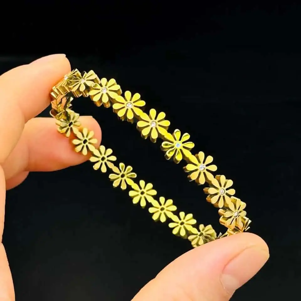 Floral Bloom Bangle Bracelet